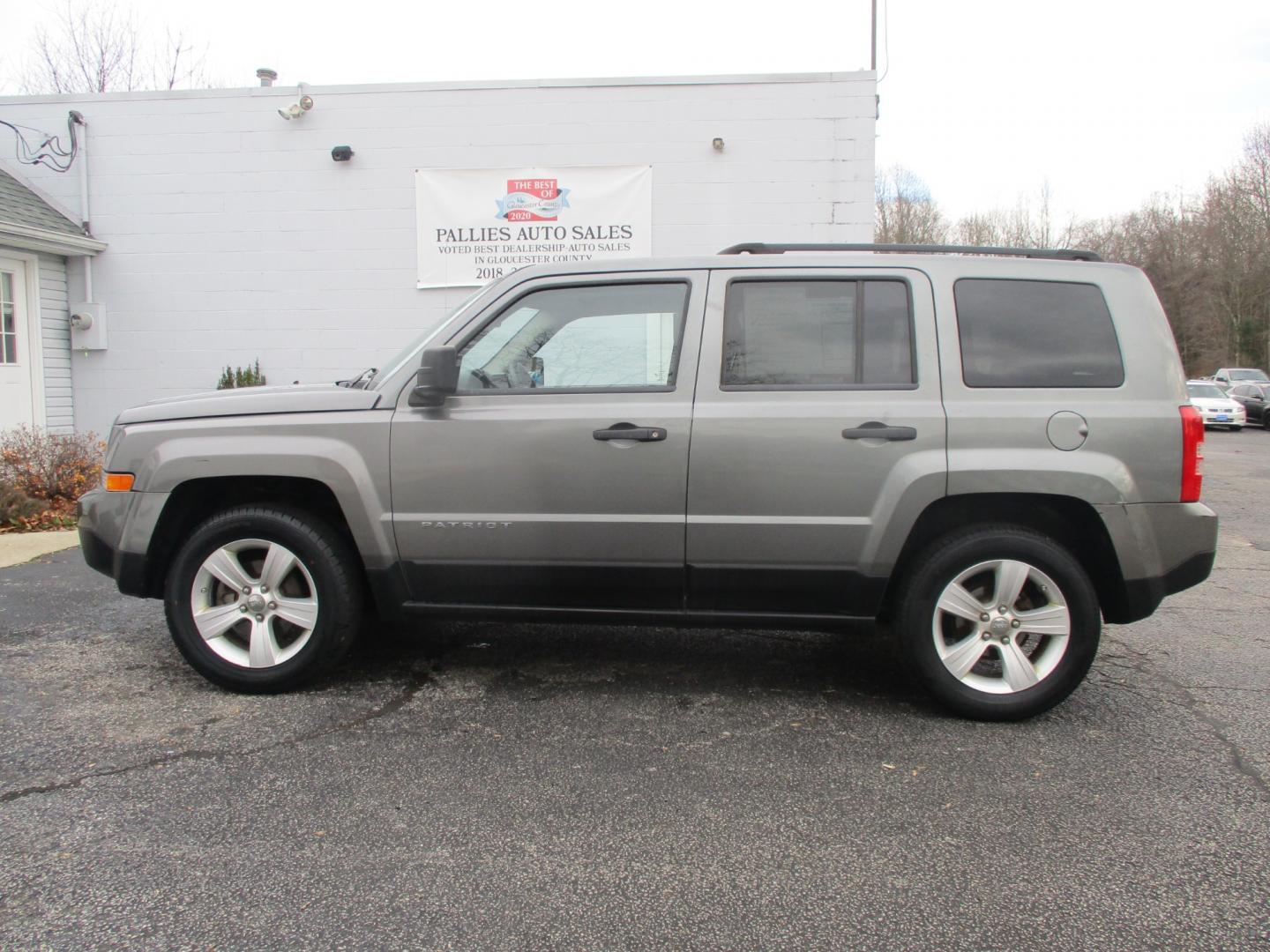 2012 Jeep Patriot (1C4NJRBB1CD) , AUTOMATIC transmission, located at 540a Delsea Drive, Sewell, NJ, 08080, (856) 589-6888, 39.752560, -75.111206 - Photo#2